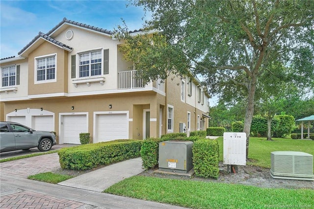 2 of 58 - 1550 Hampshire Way #104, Stuart, 