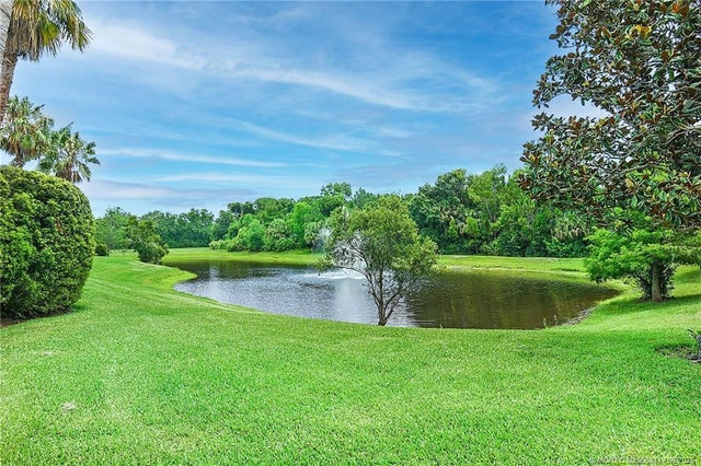 4 of 58 - 1550 Hampshire Way #104, Stuart, 