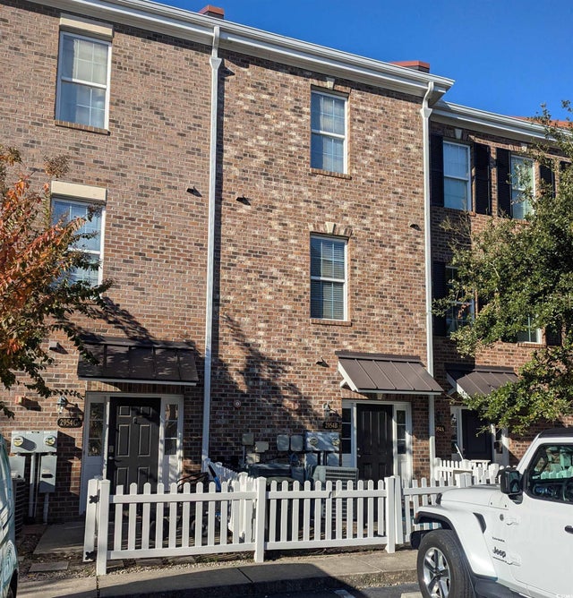 Photo of Listing #2510231