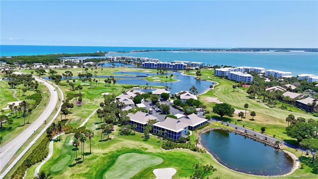 324 Golfview Circle 324, Stuart