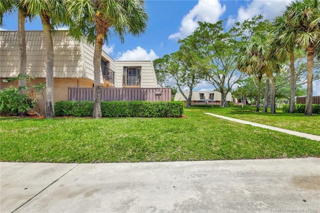 3 of 40 - 5907 59th Way, West Palm Beach, FL