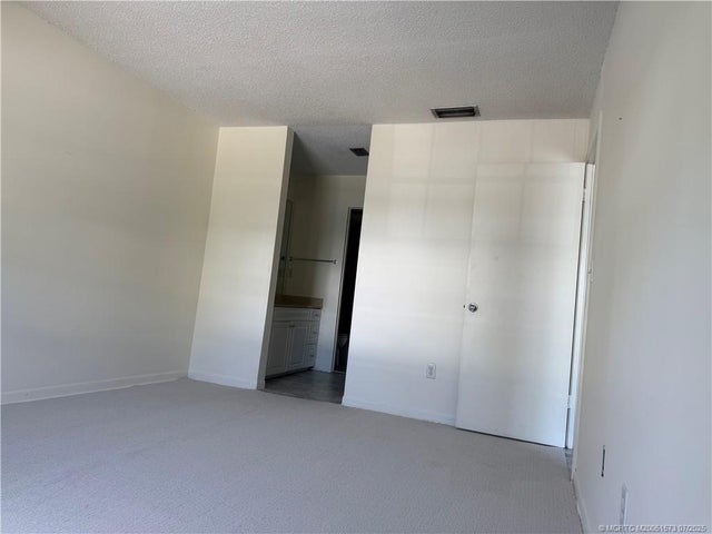 5 of 9 - 950 S Kanner Highway #c26, Stuart, FL