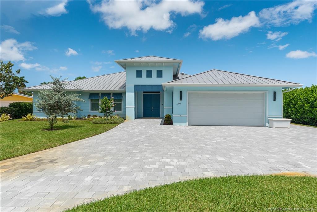 1879 River Trail, Stuart