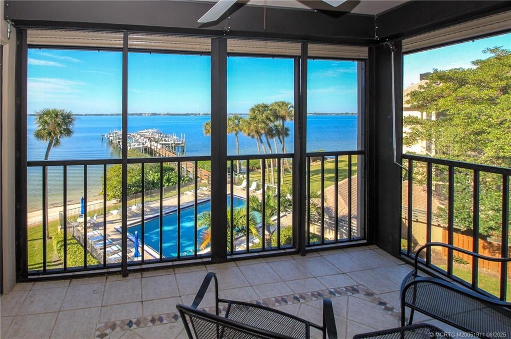 4540 Sandpebble Trace 406, Stuart