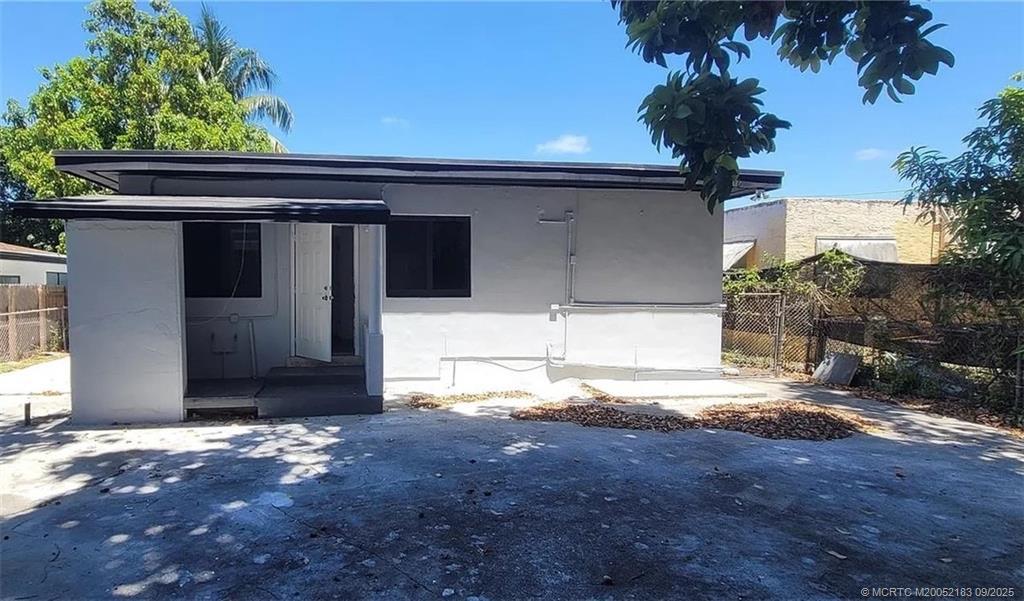 1144 30th Street B, Miami