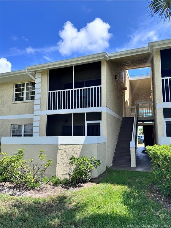 1537 Royal Green Circle 206, Port St Lucie