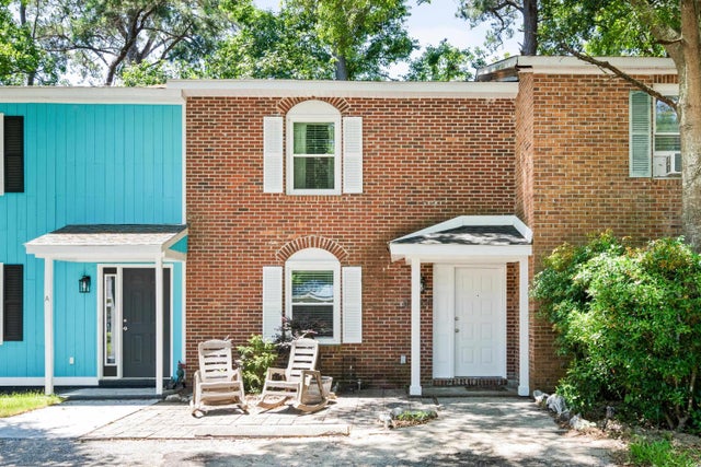 Photo of Listing #2527432