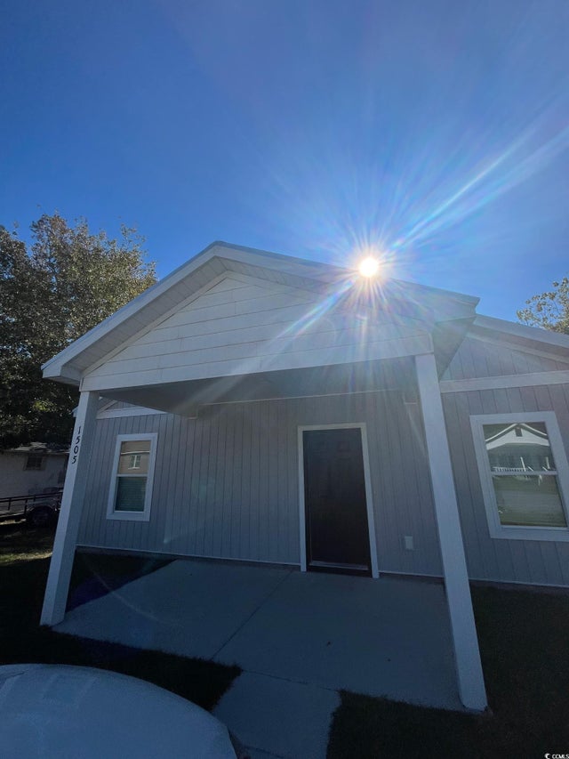 Photo of Listing #2529457