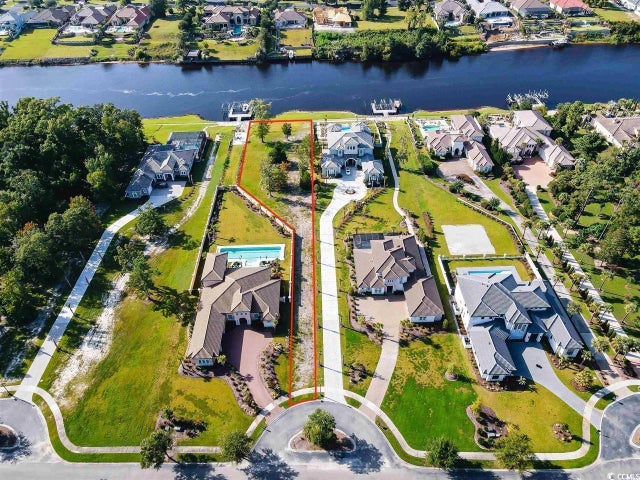 Photo of Listing #2401537