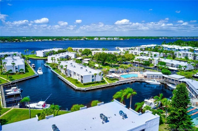 4 of 51 - 1950 Sw Palm City Road #4-306, Stuart, FL