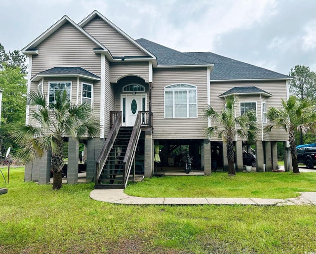 Photo of Listing #2408876