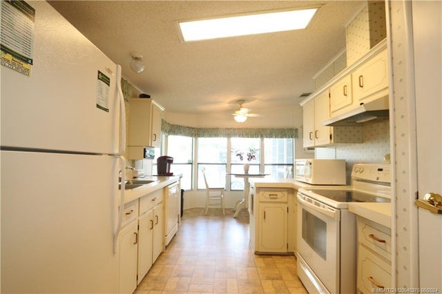 5 of 21 - 16235 Sw Indianwood Circle, Indiantown, FL