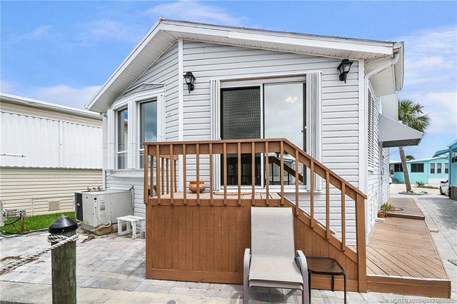 4 of 34 - 1094 Nettles Boulevard, Jensen Beach, FL