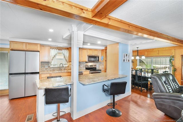 4 of 29 - 197 Se Riverbend Street, Stuart, FL