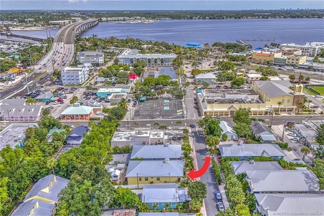 3 of 46 - 412 Sw Akron Avenue, Stuart, FL