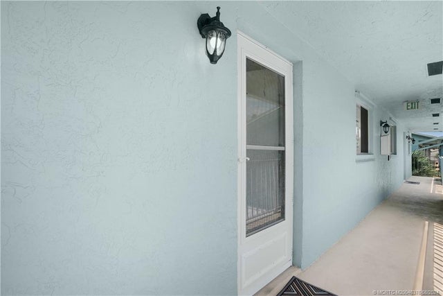 5 of 28 - 2440 Se Ocean Boulevard #c204, Stuart, FL