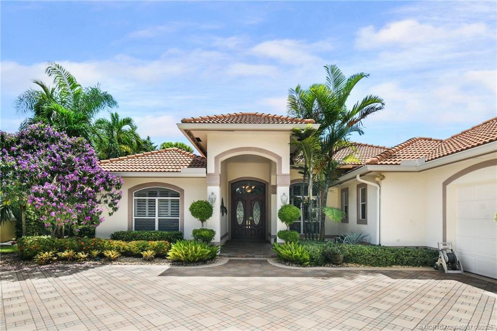 1572 Cypress Glen Way, Stuart