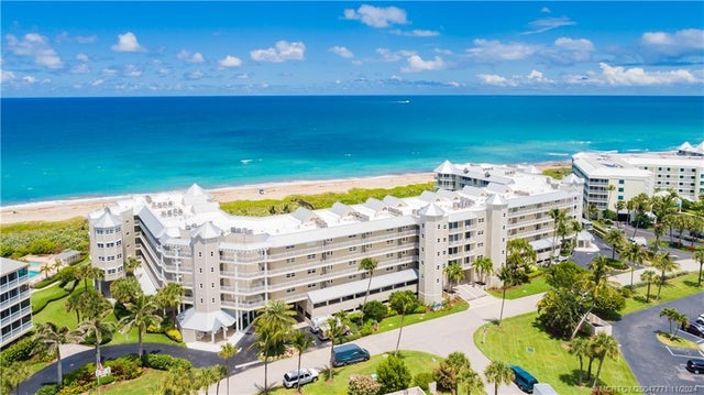 3 of 50 - 579 Plantation Road #202, Stuart, 