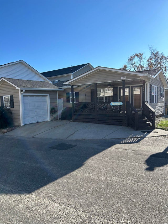 Photo of Listing #2427276