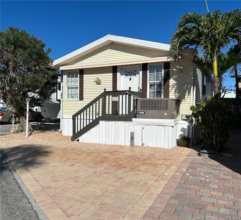 10725 Ocean Drive 141, Jensen Beach
