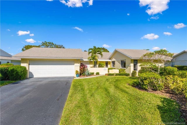 2 of 31 - 2106 Nw Greenbriar Lane, Palm City, FL