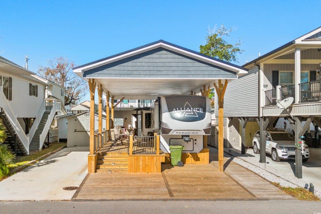 Photo of Listing #2427877