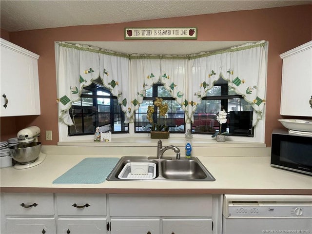 4 of 36 - 16236 Sw Three Wood Way, Indiantown, FL