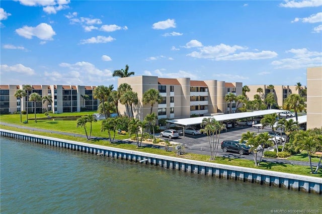 4 of 76 - 3442 Causeway Boulevard #202, Jensen Beach, 