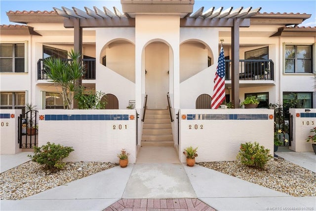 1 of 36 - 6130 Se Martinique Drive #201, Stuart, FL