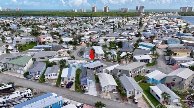 2 of 35 - 976 Nettles Boulevard, Jensen Beach, FL