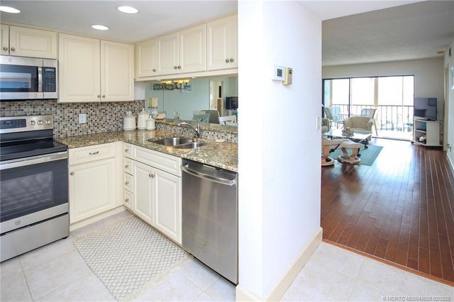4 of 36 - 4490 Ne Sandpebble Trace #304, Stuart, FL