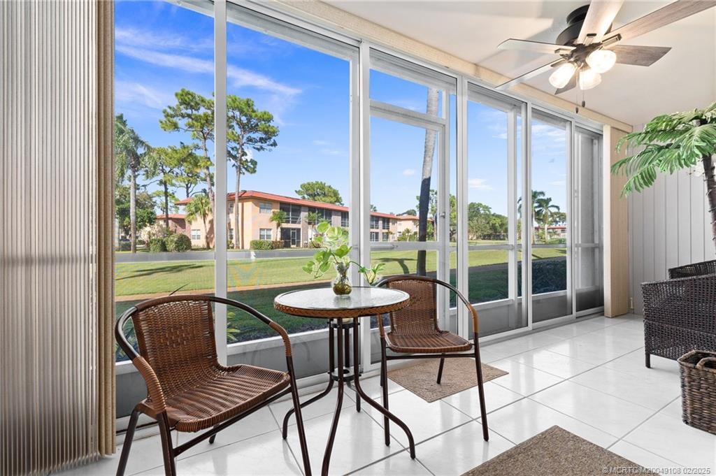 1963 Palm City Road 32d, Stuart