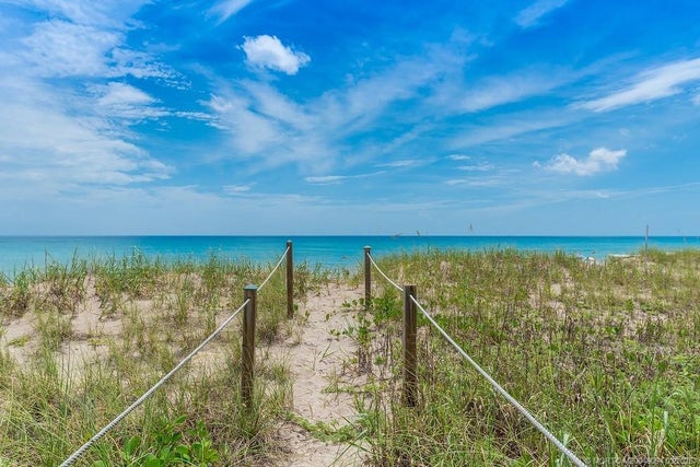 4 of 32 - 10330 S Ocean Drive, Hutchinson Island, FL