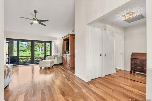 3 of 46 - 2102 Nw Greenbriar Lane, Palm City, FL