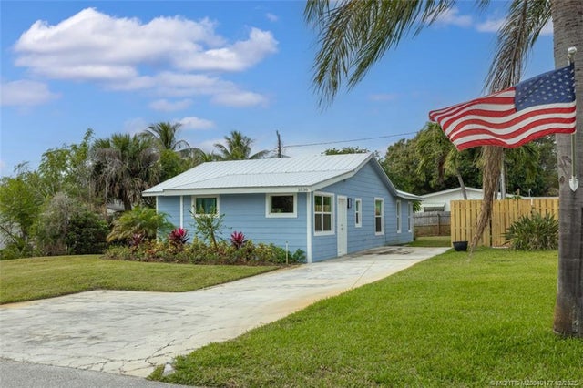 2 of 54 - 1036 Ne Wright Avenue, Jensen Beach, FL