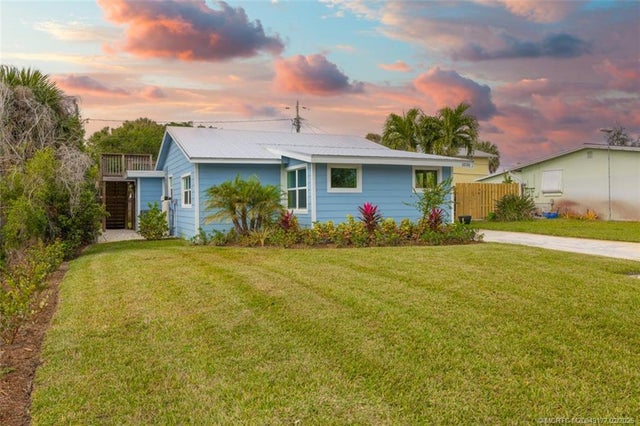 3 of 54 - 1036 Ne Wright Avenue, Jensen Beach, FL