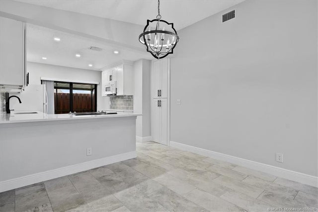 4 of 21 - 8085 Villa Circle, Hobe Sound, 