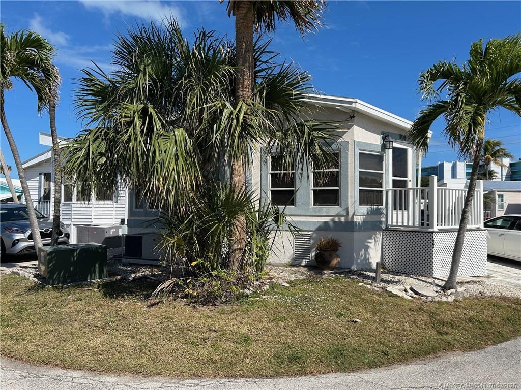 10725 Ocean Drive 304, Jensen Beach