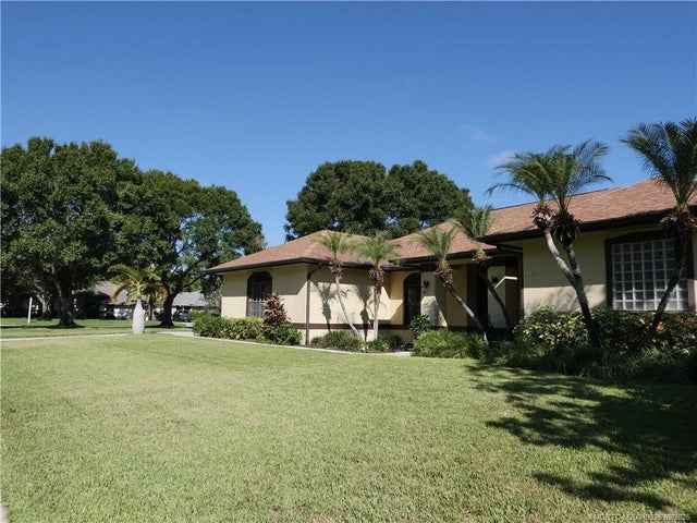 2 of 33 - 4192 Sw Oakhaven Lane, Palm City, FL