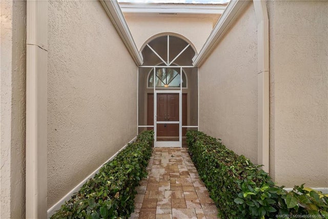 3 of 47 - 3190 Se Carrick Green Court, Port St Lucie, FL