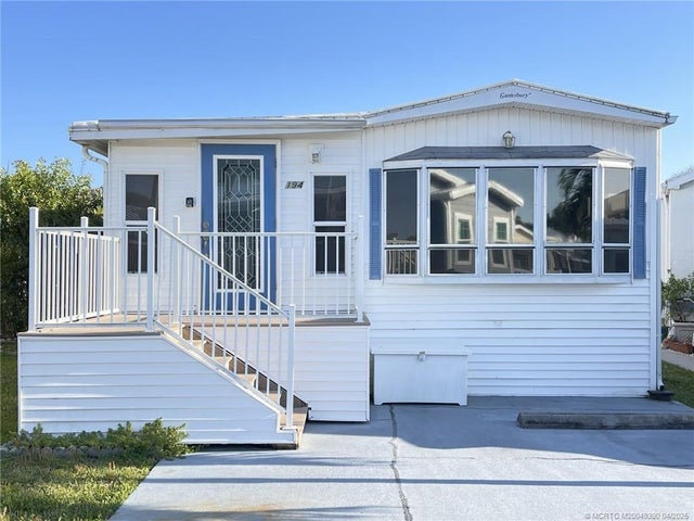 Photo of Listing #M20049390