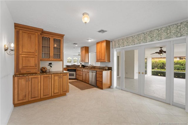 5 of 35 - 1559 Sw Dyer Point Road, Palm City, FL