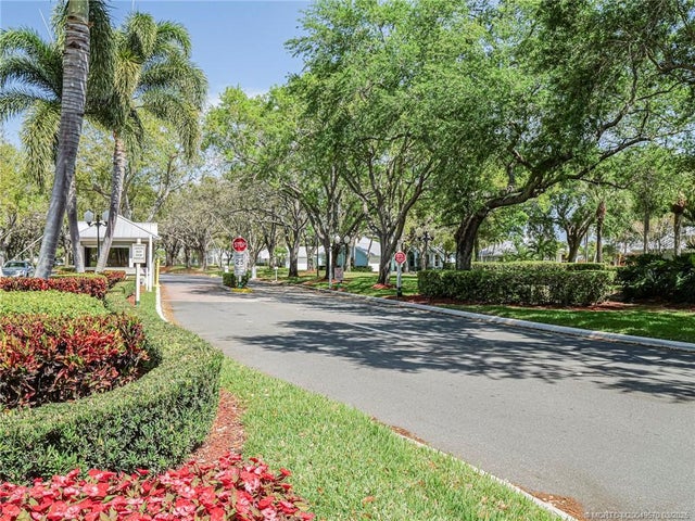 3 of 51 - 2580 Sw Greenwich Way, Palm City, FL
