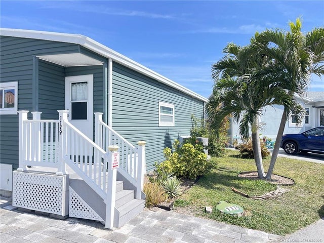 2 of 35 - 1179 Nettles Boulevard, Jensen Beach, FL