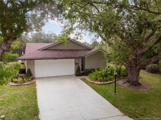 2 of 30 - 13216 Se Point O Woods Court, Hobe Sound, FL