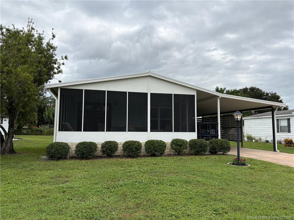 2883 Monarch Trail, Stuart