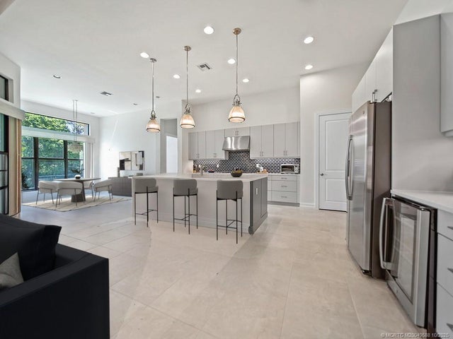 5 of 24 - 5342 Sw Sago Palm Terrace, Palm City, FL