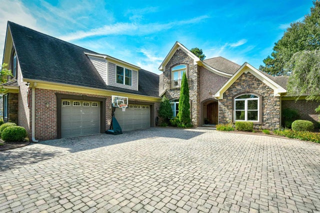 Photo of Listing #2506350