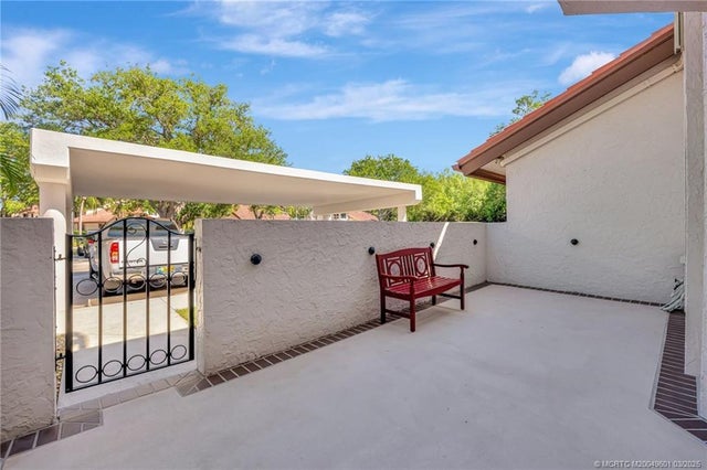 5 of 52 - 6040 Se Martinique Drive #102, Stuart, FL
