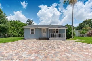 Photo of Listing #M20049691